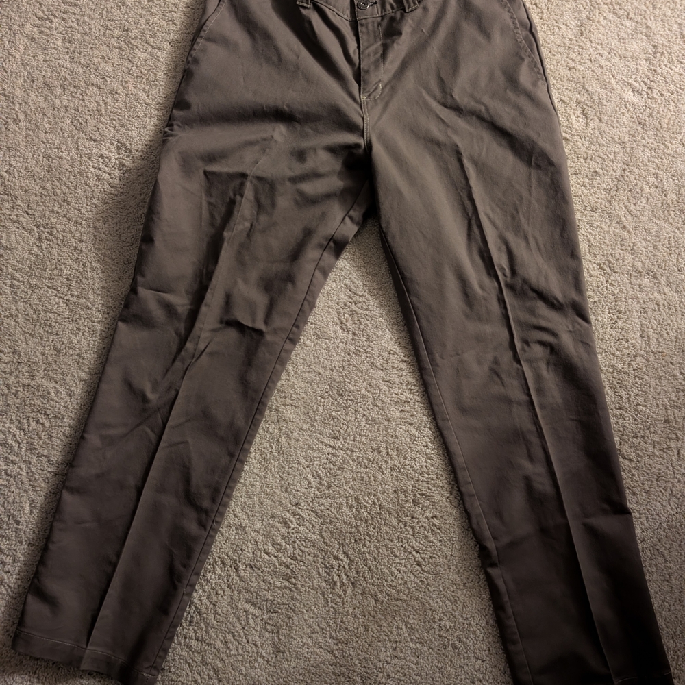 Dickies Khaki Chinos with Tailored Fit and Creased Design